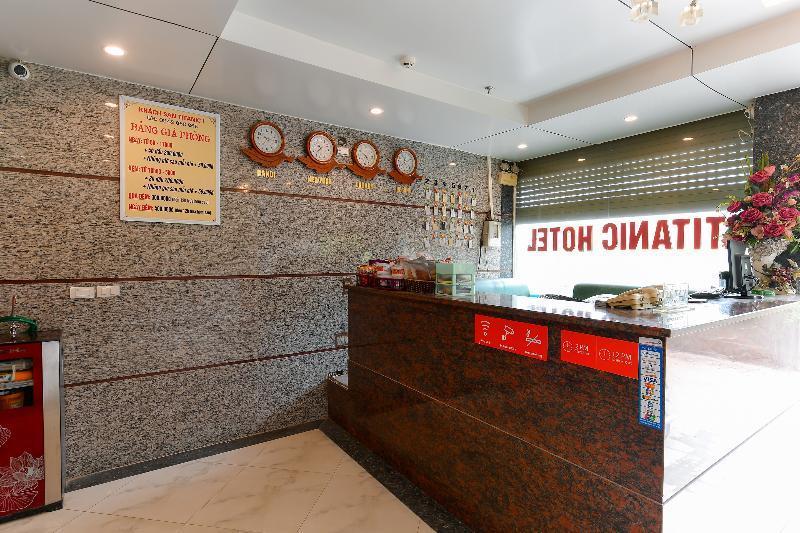 Titanic Hotel Hanoi Exterior foto